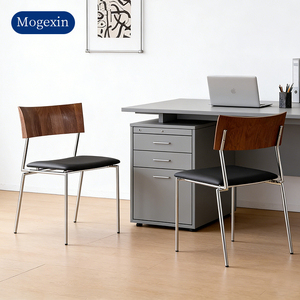 Fauteuil de salle à manger moderne en cuir avec revêtement en PU et pieds en métal pour hôtel, café, maison, salles à manger - Product Image 4