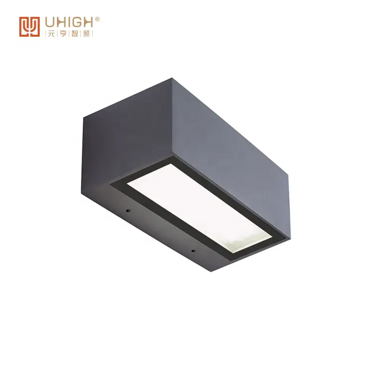 Lámpara LED de pared para exteriores, luz IP65 de diseño elegante y clásico, para jardín, balcón