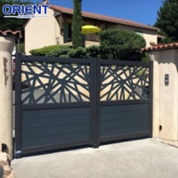 Puerta Corredera Automática de Aluminio para Entrada de Vehículos, Puerta de Seguridad y Privacidad Eléctrica Moderna con Control Remoto, Puerta Batiente Doble