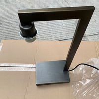 Lampe de bureau contemporaine pour la décoration de la maison, abat-jour en tissu, lumière LED chaude, style minimaliste, éclairage de table pour chambre à coucher, salon