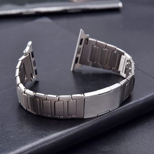 สายนาฬิกาข้อมือไทเทเนียมเกรด 2 ยี่ห้อเจติม สำหรับ Apple Watch Ultra - Product Image 1