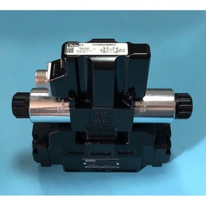 วาล์วควบคุมทิศทางแบบสัดส่วน Parker รุ่น D31FBE02DC4NF00 วาล์วไฮดรอลิก - Product Image 2