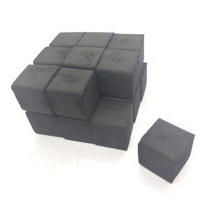 <span class=keywords><strong>Charbon</strong></span> <span class=keywords><strong>de</strong></span> chicha en coque <span class=keywords><strong>de</strong></span> noix <span class=keywords><strong>de</strong></span> coco <span class=keywords><strong>de</strong></span> 25 mm à combustion <span class=keywords><strong>longue</strong></span> <span class=keywords><strong>durée</strong></span>, allumage rapide, forme carrée, vente en gros du fabricant - Product Image 3