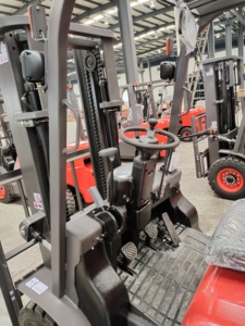 Carretilla elevadora de combustión interna con motor diésel 3,5 T directo de fábrica con mástil de 3m para uso agrícola en terrenos - Product Image 2