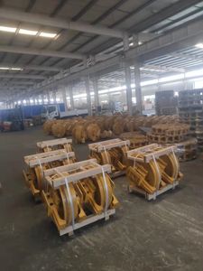 Radiador Tanque de agua Bulldozer Komatsu D155 D275 D355 - Product Image 5