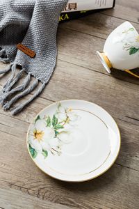 Elegante Juego de Tazas y Platos de Porcelana Fina Estilo Británico, Vajilla de Lujo para Bodas, Hogar y Restaurantes, Venta al por Mayor con Caja de Regalo - Product Image 3