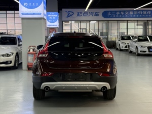 Per <span class=keywords><strong>Volvo</strong></span> V40 <span class=keywords><strong>Cross</strong></span> <span class=keywords><strong>Country</strong></span> 2017 T3 Automatico Benzina Guida a Sinistra 5 Posti Auto Usata Sedili Scuri - Product Image 5