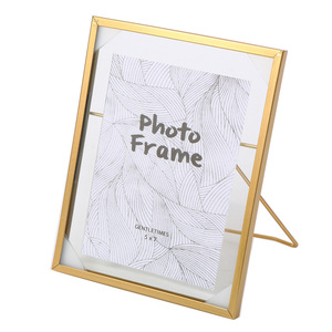 Picture <strong>Frame</strong> Gold Metal Floating Pressed Glass with Metal 4x6 <strong>5x7</strong> 6x8 High Quality Iron <strong>Photo</strong> <strong>Frame</strong> - Product Image 1