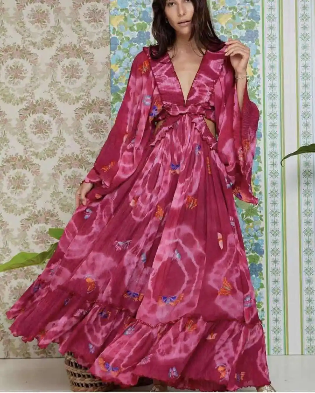 A5494 Cool Summer and Autumn V-neck Long Sleeve Floral Dress Ladies Chiffon Maxi Dresses