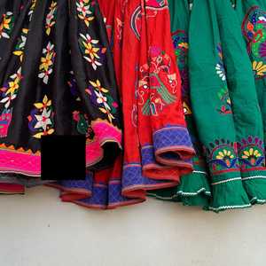 Jupes Kuchi en rayonne brodées à la main de style bohème vintage avec glands et ceinture, jupe droite pour femmes toutes saisons - Product Image 3