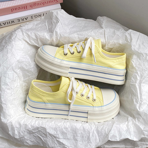 Vente directe d'usine de chaussures de course tendance et mignonnes, style printemps-automne, style à enfiler, talon bas, semelle épaisse, chaussures de sport décontractées. - Product Image 6