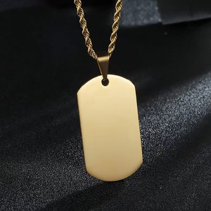 Collier en acier inoxydable plaqué or 18 carats Zhongzhe Fashion, bijoux DIY, <span class=keywords><strong>pendentif</strong></span> <span class=keywords><strong>photo</strong></span> gravé au laser, lettres <span class=keywords><strong>pour</strong></span> femme et <span class=keywords><strong>homme</strong></span> - Product Image 3