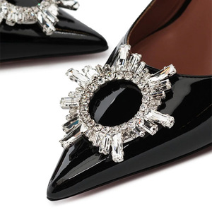 Sandales à talons chaton hauts grande taille 46 pour femme, escarpins à bout pointu ornés de diamants et de fleurs, chaussures vernies basiques à talon aiguille pour pieds larges - Product Image 2