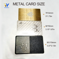 Carte de visite personnalisée en acier inoxydable brossé gravé et ajouré avec logo, 0,8 mm, 85x54 mm, étanche et résistante aux intempéries