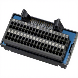 Bloque de Terminales de Tornillo XW2K20GO16BOUT - 16 Polos, Aleación de Cobre, 50A, Uso Industrial, Nuevo - Product Image 1