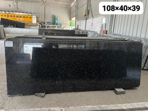 Venta al por Mayor de Losa de Granito Negro Exótico de Alto Brillo, Piedra Natural para Islas de Cocina, Encimeras y Paredes Decorativas - Product Image 1