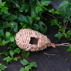 Nid d'oiseau en paille tissé à la main, taille moyenne, pour la décoration de jardin d'oiseaux - Product Image 3