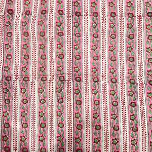 Tissu en voile de coton peigné non tissé à carreaux floraux roses, 44 pouces, textile indien fait main, doux et léger, pour confection de robes - Product Image 6