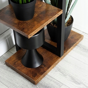 Hölzerner hoch gestufter Pflanzenst änder Indoor Stilvolles Eck pflanzen regal für mehrere Pflanzen, platzsparender Blumen ständer für Wohnkultur