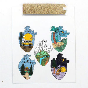 Insignia de Metal de personaje de dibujos animados, broche de lagarto pequeño de <span class=keywords><strong>Rapunzel</strong></span>, decoración de mochila Digital de níquel negro, grabado de fundición - Product Image 5