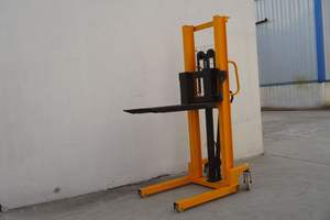 小型パレットスタッカー中国からの安価な手動油圧スタッカーパレットスタッカー - Product Image 2
