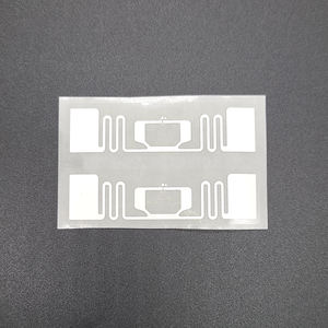 UHF <span class=keywords><strong>RFID</strong></span> 스티커 UP-7017 인쇄 가능한 소매 의류 관리 UHF 스티커 860~960Mhz UHF <span class=keywords><strong>RFID</strong></span> 자체 접착 라벨 - Product Image 3