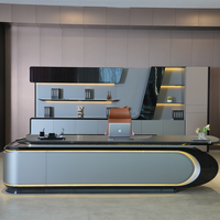 Bureau de direction luxueux, minimaliste, en forme de L, moderne et haut de gamme