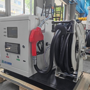 Distributeur de carburant <span class=keywords><strong>diesel</strong></span> miniature en métal 12V 24/220V, station mobile portable pour camion-citerne à buse unique, débit de 50L/min, précision de 0,25% - Product Image 2