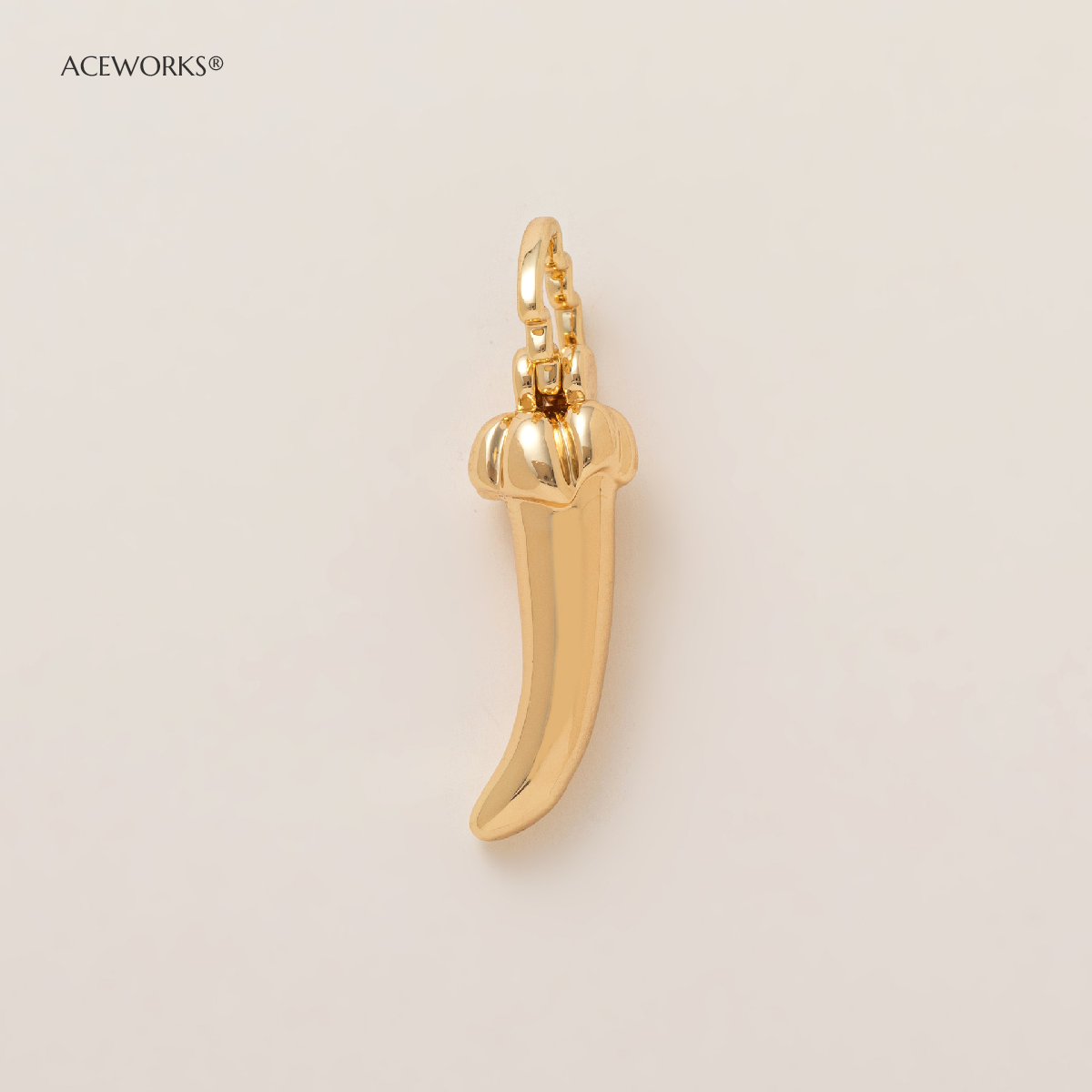 Chili pendant-Gold