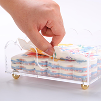 Support à serviettes de cocktail en acrylique festonné personnalisé avec pieds dorés, plateau de rangement pour serviettes en papier jetables pour bar à domicile, hôtel, fête