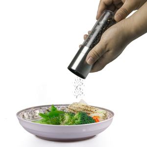 Macina Spezie Trasparente con Coperchio Regolabile e Manovella Manuale - Product Image 5