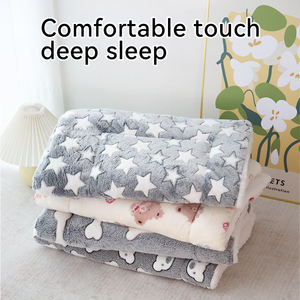 Productos personalizados para mascotas cama para perros otoño e invierno cálido gato piso Mat lavable mascota dormir mullido perro franela Manta polar - Product Image 2