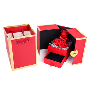 Caja de Almacenamiento de Joyas Magnética Rectangular con Diseño de Rosa para el Día de San Valentín, en Existencia, para Guardar Aretes, Anillos, Collares, Empaque de Regalo - Product Image 2