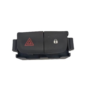 Interruptor de Luces de Emergencia Renault Trafic 252100622R, Pieza de Repuesto de Plástico y Hierro para Uso Automotriz - Product Image 3