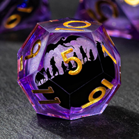 Ensemble de 7 dés de jeu de rôle DND en résine liquide vert néon Dragon Lune, faits à la main, polyédriques et tranchants, pour jeux de société Dungeons & Dragons
