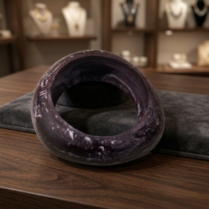 Nouveau style de bracelets en résine d'art populaire pour femmes, design personnalisé, thème amour, couleurs mélangées, style unique, ensemble de bijoux pour le poignet - Product Image 1