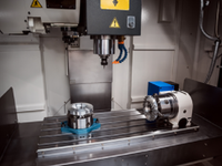 Centre d'usinage vertical CNC à 3 axes LV855 de Chine, machine à fraiser CNC VMC855