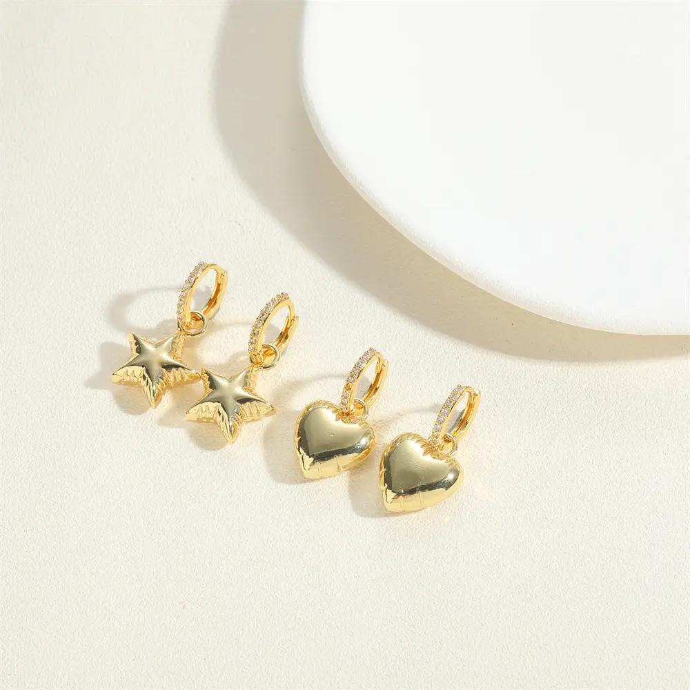 Boucles d'oreilles personnalisées en laiton de style froid personnalisées à la mode en gros Aretes hypoallergéniques minimalistes pour les femmes portant un anniversaire