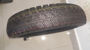 Neumático de Motocicleta TUK TUK de Alta Calidad, Resistente al Desgaste, Sin Cámara, de Caucho, de Vietnam - Product Image 4