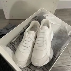 Chaussures de sport respirantes en cuir véritable de haute qualité, style classique et robuste, pour hommes et femmes, idéales pour la course et la marche en extérieur. - Product Image 5
