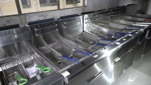 <span class=keywords><strong>Friteuse</strong></span> professionnelle à <span class=keywords><strong>gaz</strong></span> de qualité commerciale OUTE 25L+25L sur pied, 8 brûleurs, 4 paniers, grande capacité pour restaurant - Product Image 2