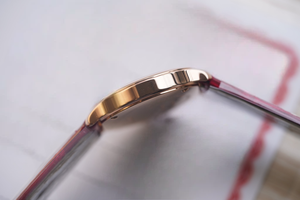 Montre mécanique automatique élégante et tendance avec verre saphir et bracelet en cuir de crocodile brillant rouge vin - Product Image 6