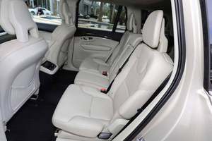 Volvo XC90 AWD T6 4 porte SUV usato del 2016, guida a sinistra, sedili in pelle, telecamera posteriore, fari a LED, tetto apribile, Euro III 8 - Product Image 4