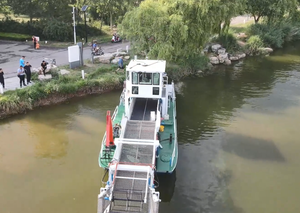 Bateau <span class=keywords><strong>de</strong></span> désherbage hydraulique robuste pour grands lacs et barrages - Product Image 6