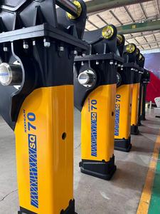 Martillo hidráulico SOOSAN SQ 70 tipo caja con sistema de grasa automático y rompedor de acumulador adecuado para excavadoras con 16-21 toneladas - Product Image 4