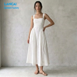 Abito Midi di Alta Qualità per Donna, in Misto Lino con Collo Quadrato e Arricciature, Vestito con Vita Plissettata Personalizzato OEM ODM - Product Image 2