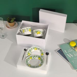 Nuevo Producto: Juego de Taza y Platillo de Porcelana con Diseño de Limón Europeo - Product Image 4