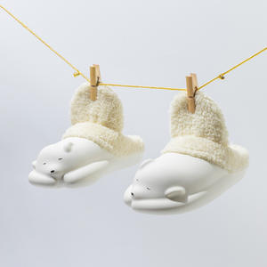 Sandales plates antidérapantes pour femmes avec compensées <span class=keywords><strong>Collection</strong></span> été <span class=keywords><strong>2022</strong></span> pour la saison automne <span class=keywords><strong>hiver</strong></span> chaussures pour femmes sandales plates pour hommes - Product Image 6