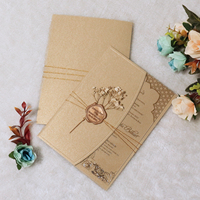 Belle carte d'invitation en acrylique bronzant brun élégant avec des sceaux de cire ligne d'or fleurs séchées pour mariage personnalisé