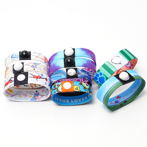 Fabrika toptan oem kişiselleştirilmiş tasarım sabah hareket hastalık kabartma akupunktur deniz bantları kumaş bilekliği - Product Image 2